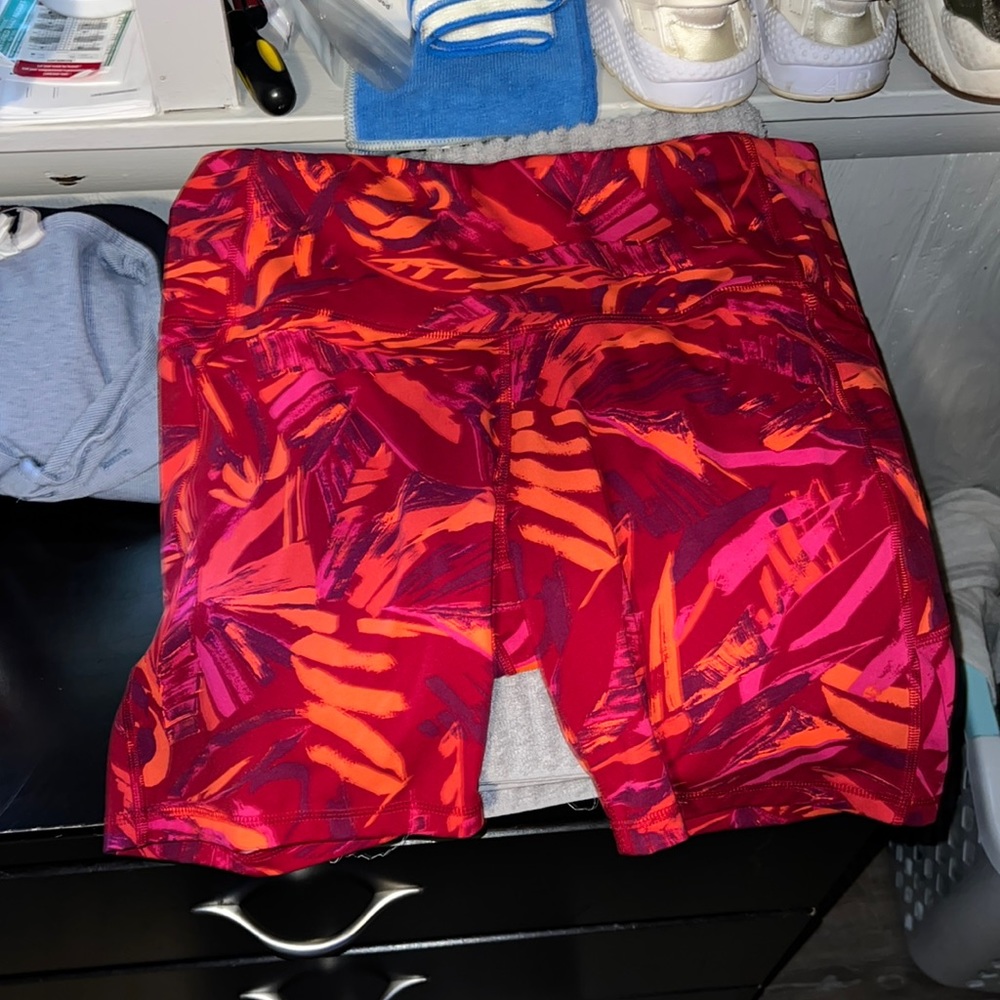 Biker shorts with pockets